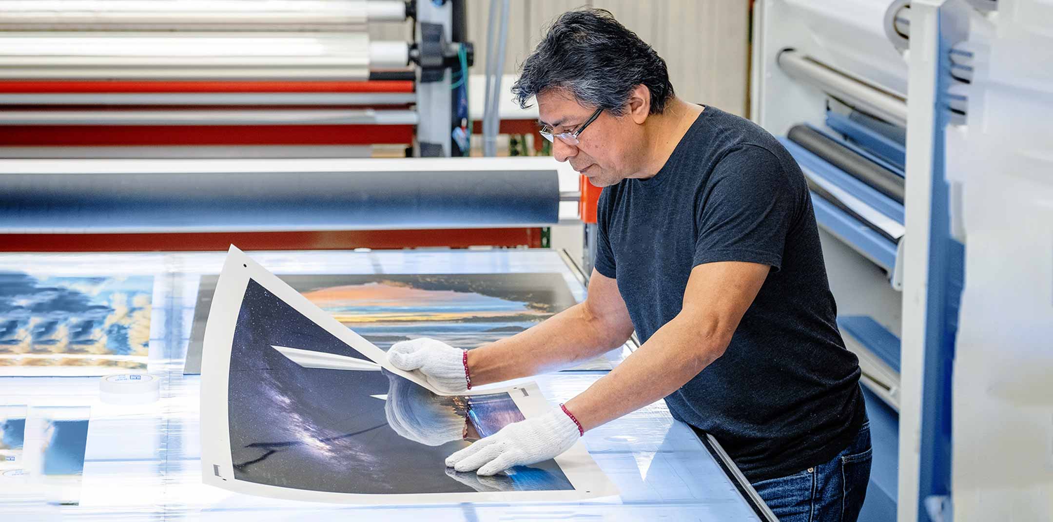 A behind-the-scenes picture of the ultra-high-resolution photographs being made at VAST.